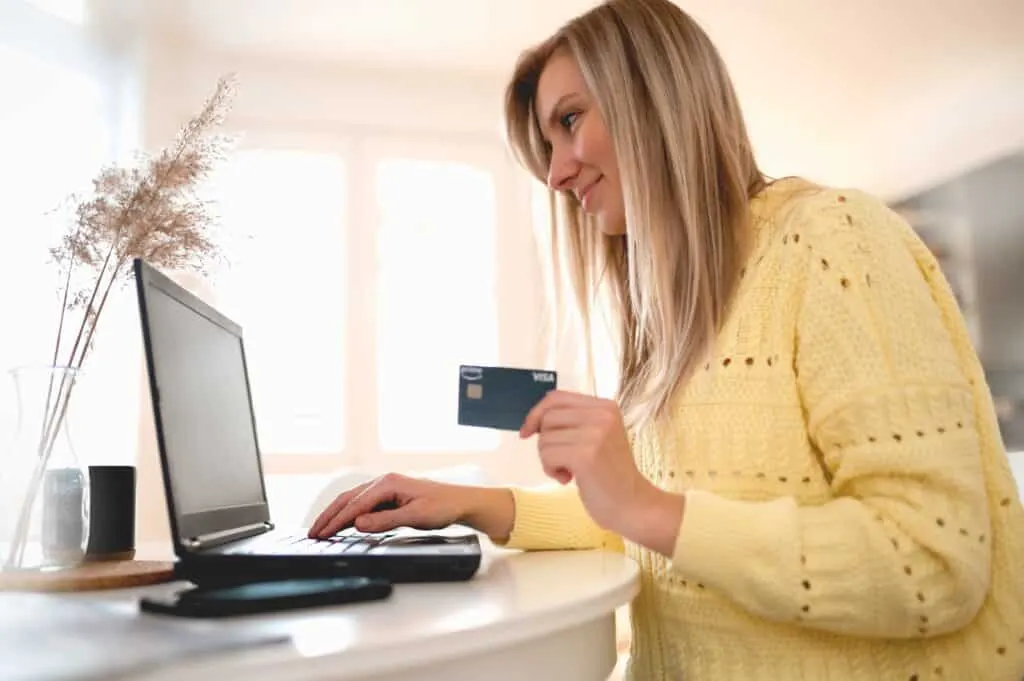 Formation en ligne e-commerce Amazon FBA sur Waxoo.fr.